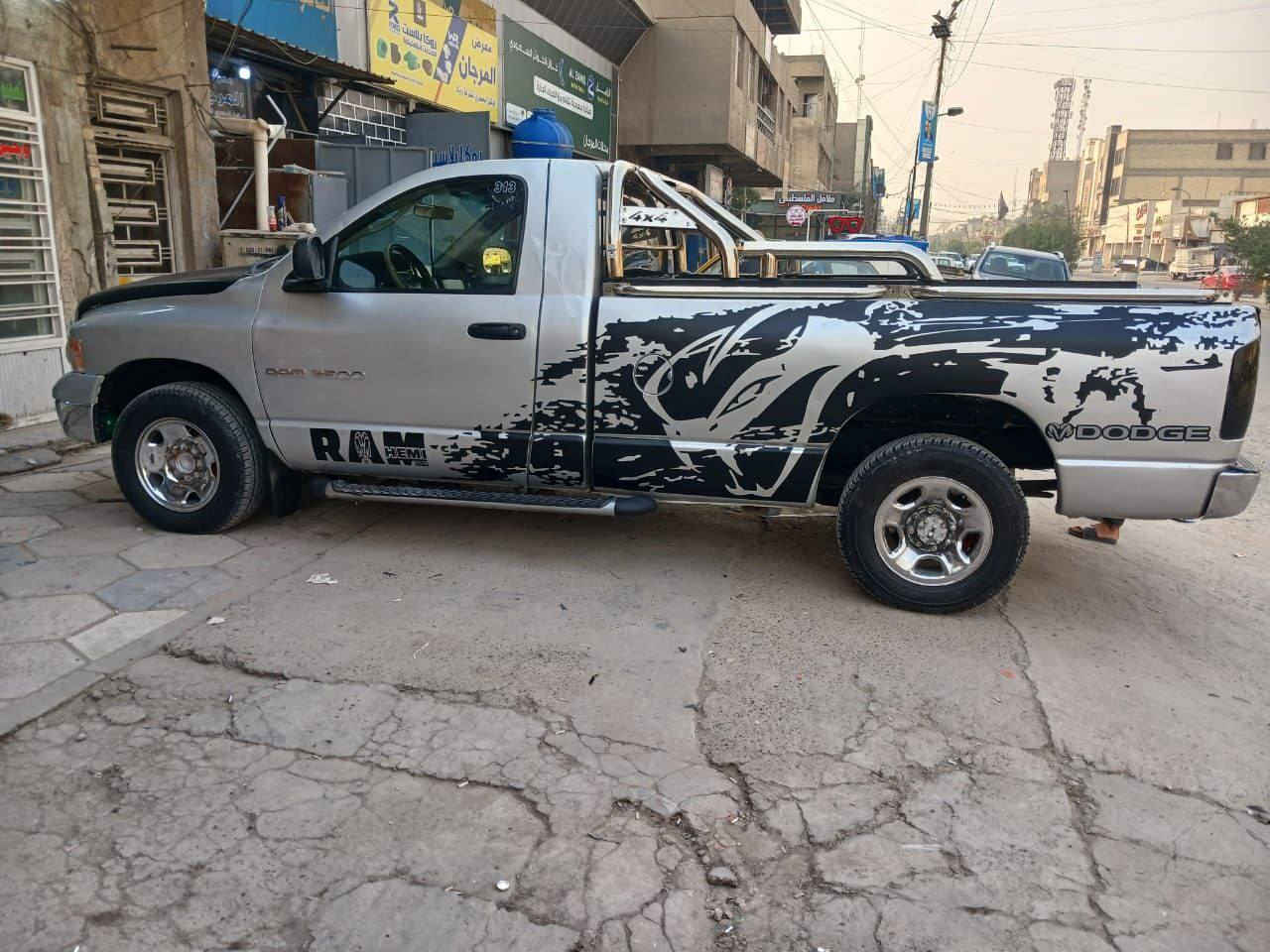 السلام وعليكم اعيد نشر بسبب الوعود الكاذبه دوج رام 2003 محرك 5700 هيمي بي تبخير محركهه ابو 4حساسات سعره مناسب 6ورقات سياره غير المحرك مناقصه شي وهيه هيج وين ميعجبك اطلع كير كهربائيات حداديه خير من الله سياره مرتبه السعر 65 وبيهه مجال بصيط للشراي مكاني نجف كوفه اي استفسار ***********/***********
