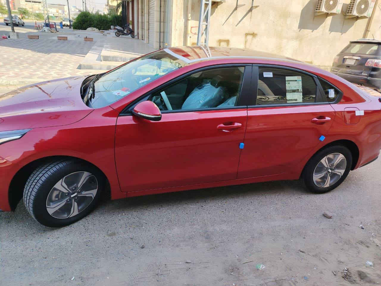 كية سيراتوا 2021 زيروووو دوليه
ماشية 5000 خمسة الالف حقيقي استلام قبل 4 اشهر 
مغلفة ppf حماية بالكامل رقم بصرة نكليزي 
 تسجيل جديد 
مدوشمة عام +منظومة زنون عالي ناصي 

حساس خلفي +شاشة ابل كار بلي بلادية 

مكاني بصرة رقم هاتف ***********
