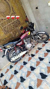 دراجه يراني البيع موديل 22 وراق كامله وكمرك ال سعر 480 وبيه مجال بصيط