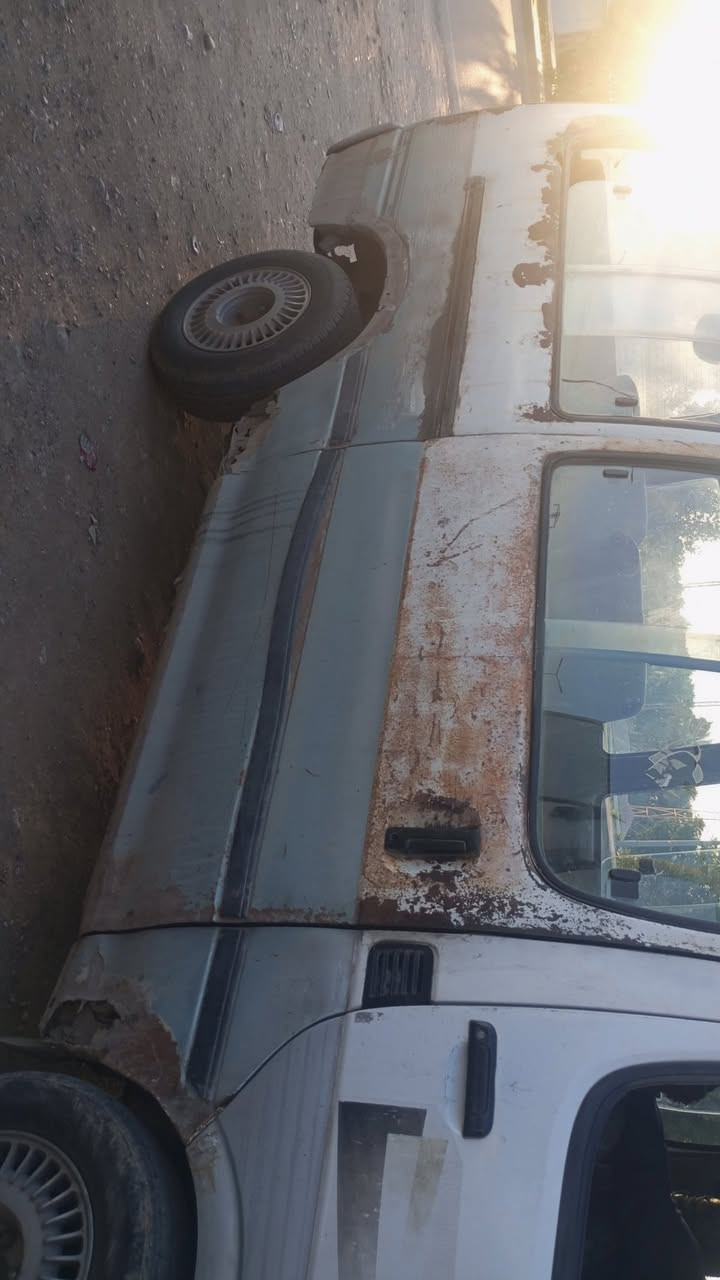 السلام عليكم هايسه للبيع موديل ١٩٩٤ رقم بابل تحويل ثاني يوم السعر ٣٠ وبيه مجال اتصل على الرقم ***********
