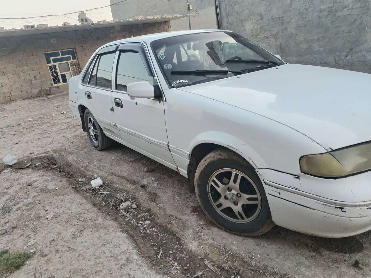 السلام عليكم فراشه البيع او مرواس محرك جديد كير اوتو ضعيف صدر نضيف داخل السياره نضيف كهربائيات كلها شغله كيجات كلها شغله تايرات نضيفات رقم نكليزي بغداد بسمي مكان بغداد ابو غريب الشهداء قرب السريع سعر ٢٨ وبيها مجال الشراي *********** واتساب
