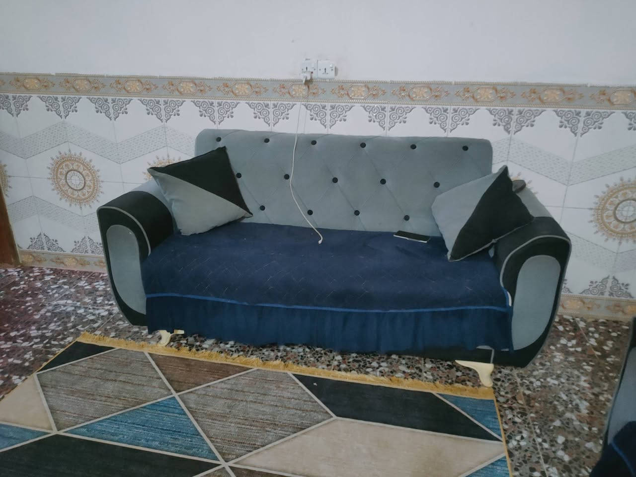 اغراض مستعمله شغالات بدون تصليح 
تخم 10مقاعد 250
ثلاجة حجم كبير 200
ثلاجه حجم وسط150
مجمده 150
كاونتر150مكاني الشعب والشراي يدلل حك الجيه


**إذا كنت صاحب هذا الإعلان وتريد حذفه لأي سبب، رجاءا أرسل رسالة إلى الدعم الفني**