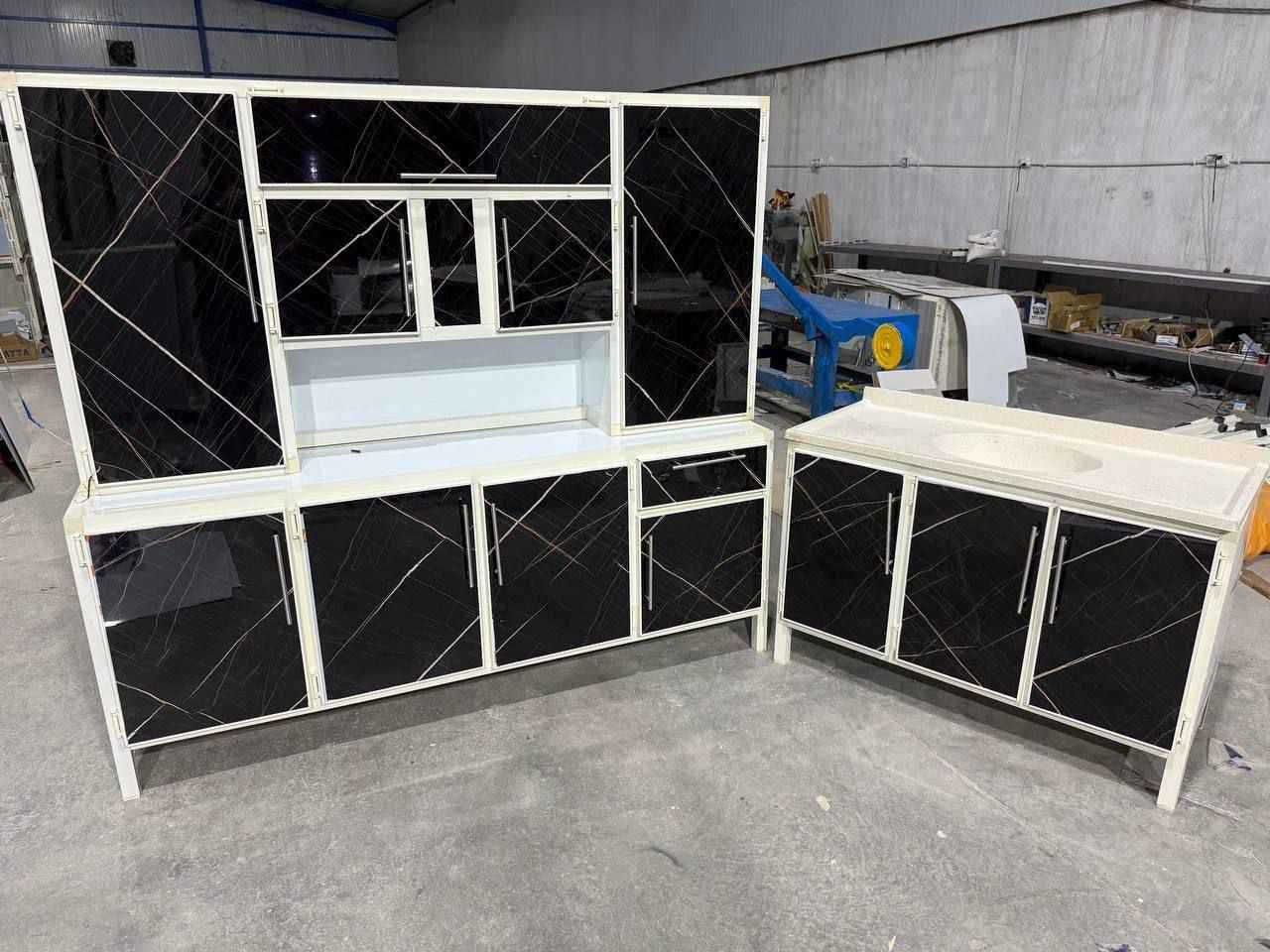 كاونتر مترين  ارضي وملحق  مع سنك (متر وعشرين )مرمر المنيوم
السعر 315  الف  فقط بغداد, العراق


**إذا كنت صاحب هذا الإعلان وتريد حذفه لأي سبب، رجاءا أرسل رسالة إلى الدعم الفني**
