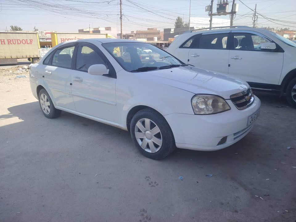 للبيع موديل 2011 بدون صبغ السعر95 وبيها مجال مكان الموصل ***********
