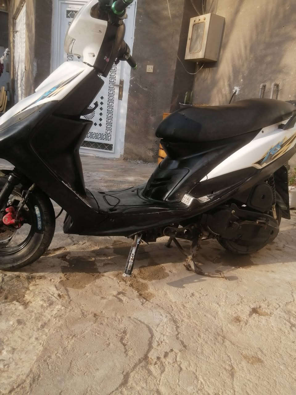 الي عنده بوليس مراوس يجي خاص ***********
