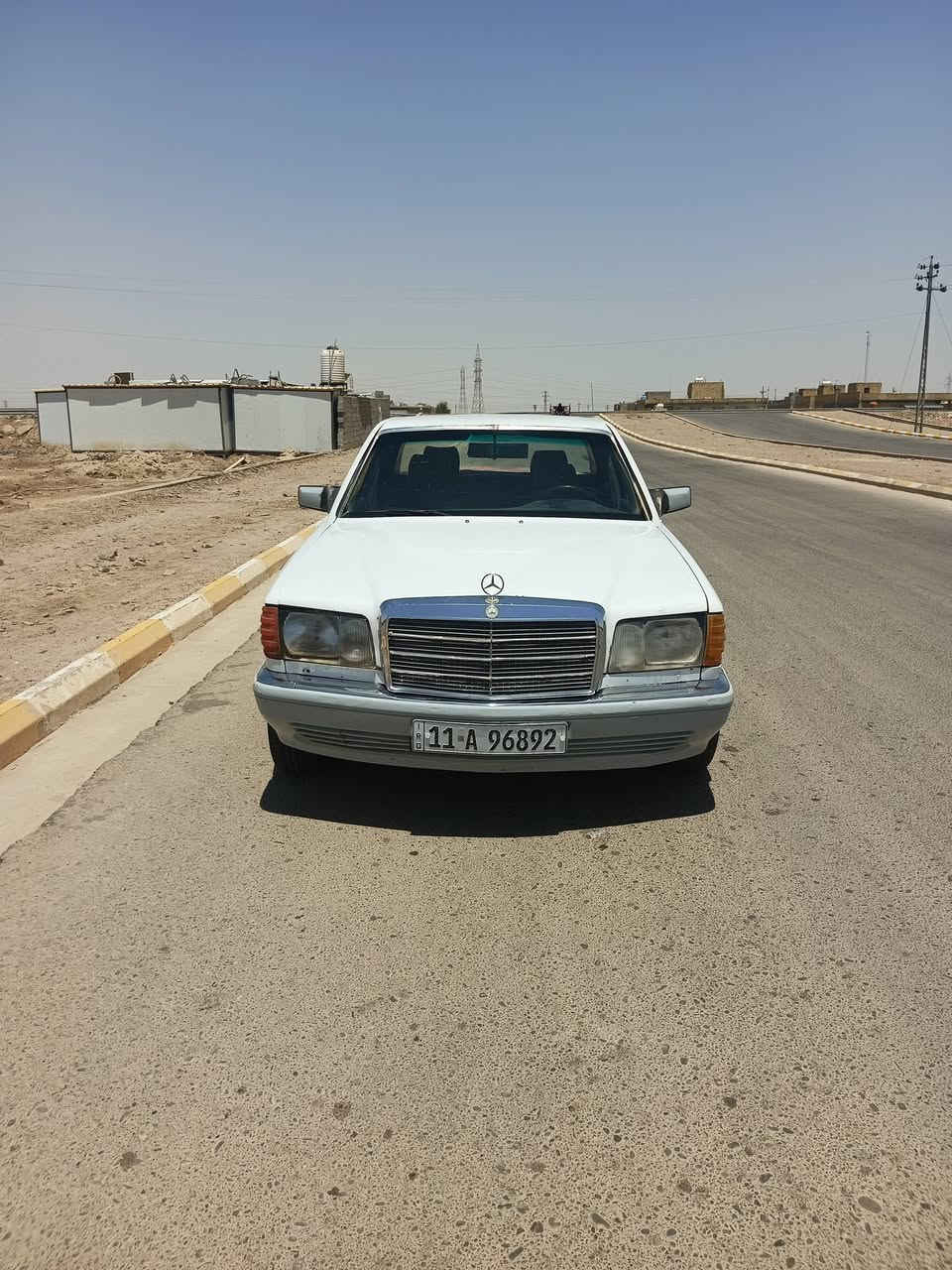 سلام عليكم مارسدس البيع سنويه جديده رقم نكليزي بغداد سياره حلوه ونظيفه جاهزه مكينه وكير وحداده كهربائيات كله جهازه بسمي السياره والسعر خابر و تدلل العنوان ميسان العماره‏‪***********‬‏
