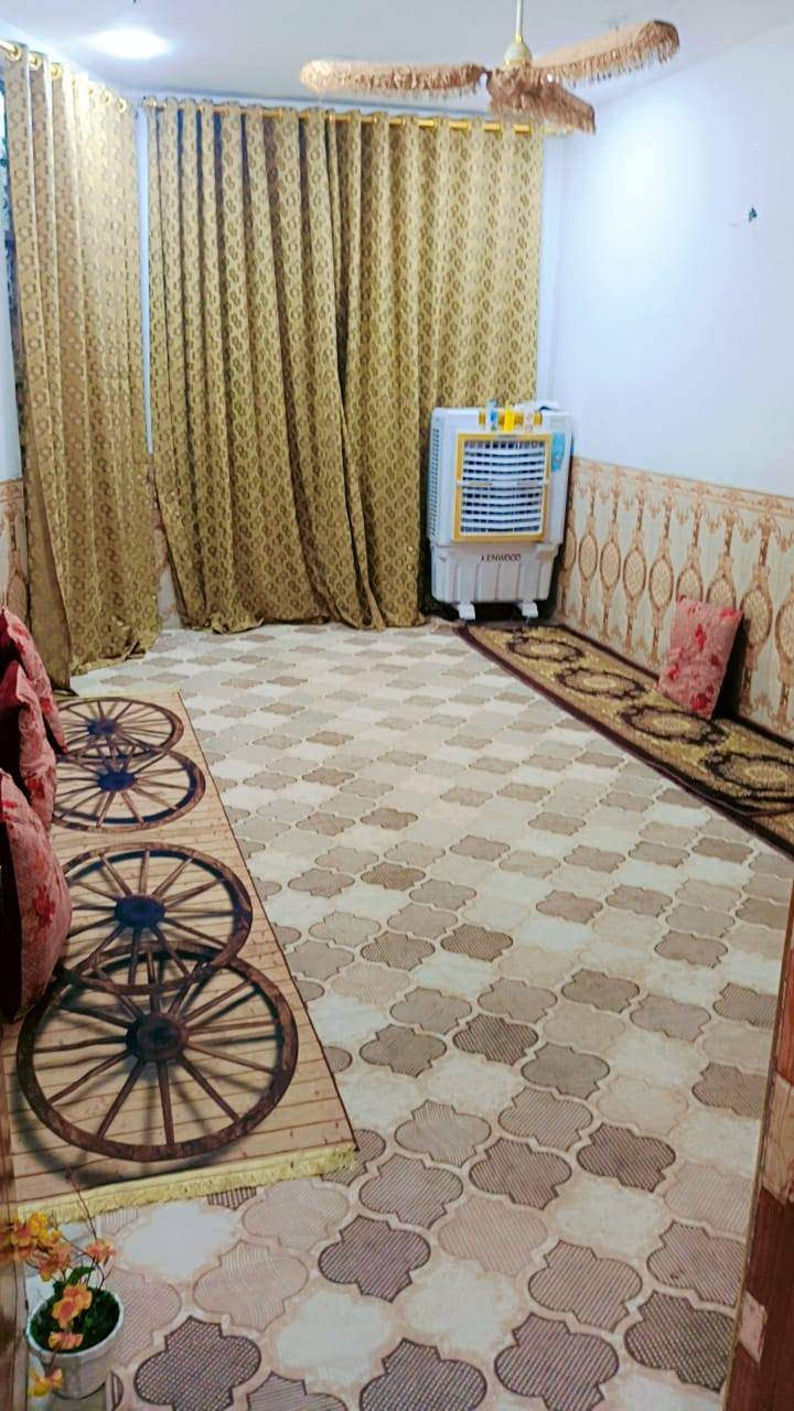 يالله يوجد بيت للبيع بحواس شارع حسينيه البتول  يبعد عن شارع 500متر مساحه البيت  150متر غرفتين نوم وصاله ومطبخ وستقبال ستاره وبيتونه سقف  كونكريت  بيت كامل بناء جديد
الاستفسار الاتصال
***********
***********
