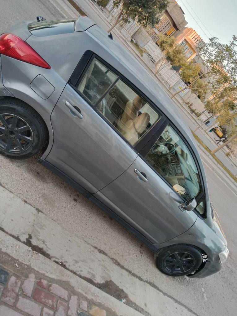 سلام عليكم نيسان تيدا للبيع سياره جاهزه من كلشي كير محرك مكفولات نقص تبريد سياره بيه جراد او مبدل بيه بنيد او چاملغ سعر 60 بيه مجال سياره خير من الله مكان بغداد حي الجهاد الاستفسار ع رقم *********** للعلم سياره خليجي بغداد, العراق
