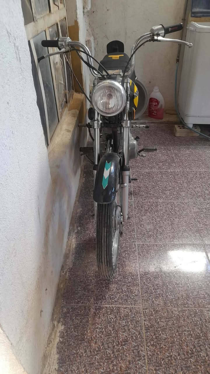 سلام عليكم دراجه لبيع نامه  المكان ديالى بعقوبه  الرحمة شلعه شك الكاع  معدل فول  دراجه تعمير جديد إيه نقص مابيها  السعر 480وبيه مجال بسيط  حك جيه الحاب يرقبه هاذا رقمي وبيكم وخير دلولو***********
