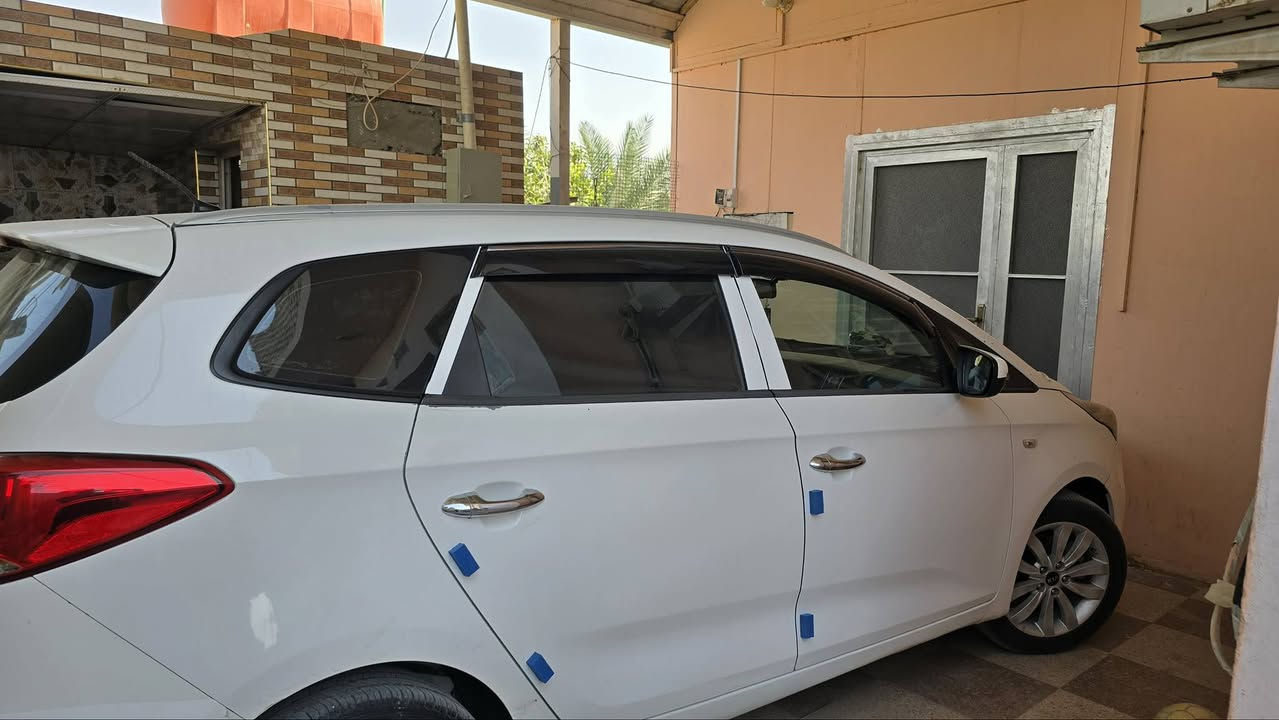 السلام عليكم كارنزا موديل 15 سياره كفاله عامه عن تبديل قطعه سياره نظيفه حلوه رقمهاد بغداد وبسمه سياره ومكان السياره في النجف في العباسيه ‏***********
