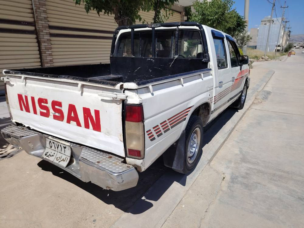 نیسان دەبڵ ماڵی کەسابەت زۆر توندو تۆڵە دینارێک مەسرەفی تیا نییە تایەی تازەیە ئاڕمی پلاستیکی سلێمانییە مەکینەو گێڕو بڕاوە و وەرگەڕان بەشەرت سەیارەکە زۆر لۆکو جوان ماوەتەوە بایی 30 گەڵایە ژت*********** ژت*********** السليمانية, العراق
