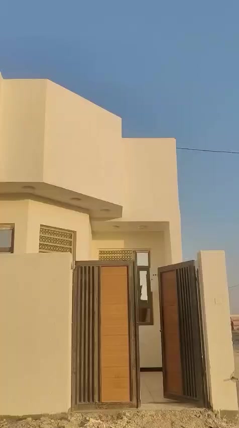 سلام عليكم
بيت للبيع مساحه ١٢٠ بناء درجه اولى الإسكان الصناعي قرب المدرسه الحريه قريب عليه ساحه السعر ٨٥ تفاصيل 
***********
