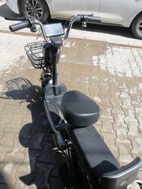 من رخصة الادمن مكلف بلنشر دراجة للبيع العنوان الشعلة للاتصال  (0772374...