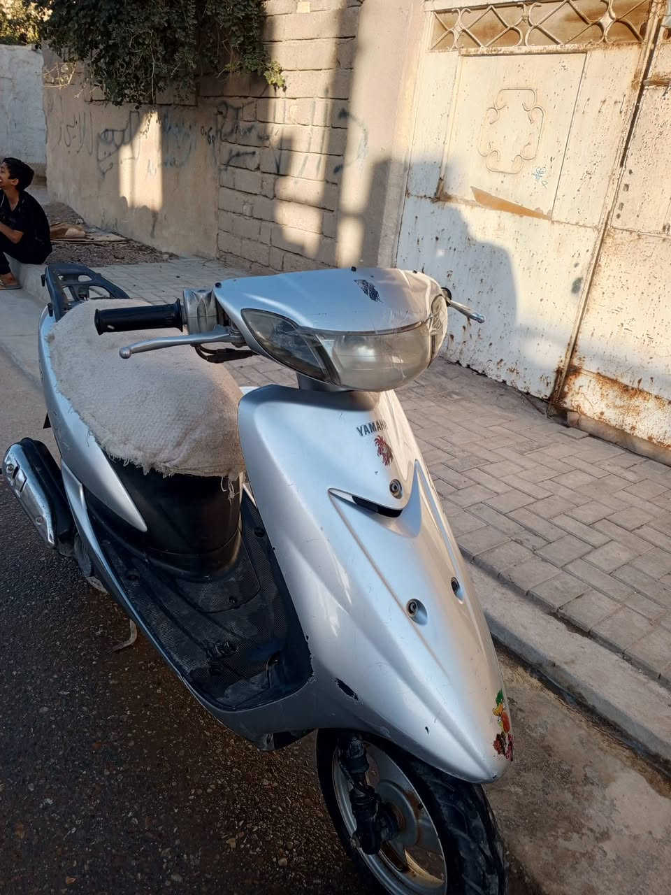 دراجه عصفوري البيع
دراجه خير من الله هندر واحد 
ناقصها باتري حته تشتغل سلف 
مناقصهاا اي شي كامله مكمله 
سرعه 60 
نضيفه مناقصها شي 
سعر 250 وبيها مجال الشـراي 
تواصل فقط وتساب 
***********
