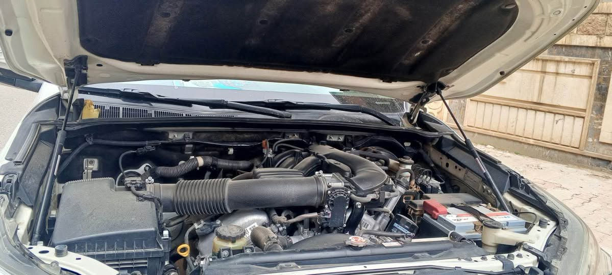 تيوتا هايلوكس 2021  شركة سيد نهرو محرك ٦ سلندر 

سعرها 320 $ وبيها مجال خابر و تدلل

***********

سياره بدون صبغ كفالة عامه بس بيها شبر بارد اباب البدي

گير و محرك صدر رقم سنويه كل ابشرط 

ماشيه ١٣٣ كيلو مه تر مكاني كركوك كركوك, العراق
