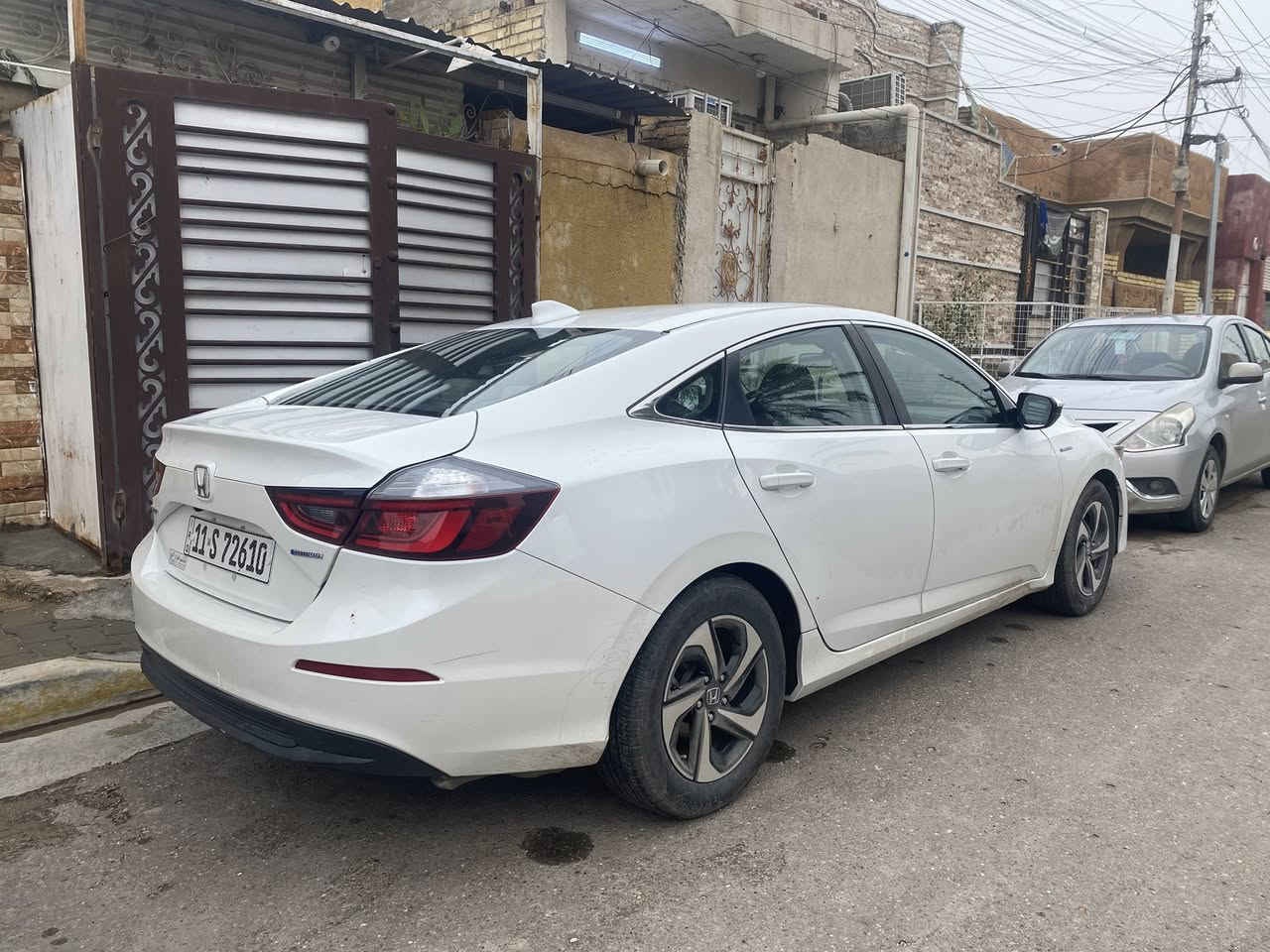 سلام عليكم للبيع  وارد امريكي هوندا انسايت 2022
مواصفات السياره هايبرد مكينه 1500
ماشيه 91الف

توقف ذاتي 

مثبت السرعه 

رادار جانبي 

تشغيل عن بعد 

تذفئه كشنات 

تحكم ستيرن 

وبعد بيها هواي موصفات سياره فول عدا الفتحه
سياره كلين بدون حادث حادثها كشن محروك موجوده صور حادث وموجود سونار 
الي اول مره يشتري سياره والي مو صاحب مصلحه لا يجيني 
السعر 152
***********
