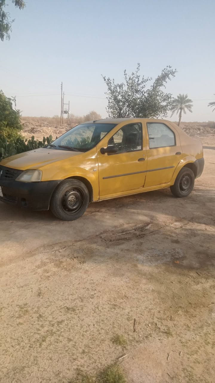 السلام عليكم 🇮🇶🌷
رينو لوكان 14 استلام الشركه العامه باسمي سنويه نافذا 2021 
السياره بدون صبغ بيها خياسات بالبيبان 
مكانها الديوانية 💚
📱***********
