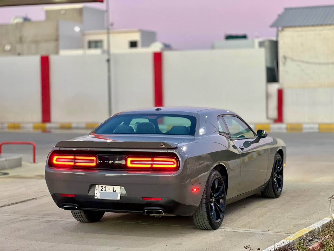 للبيع فقط .
دوج جالنجر موصفات SXT
لون مميز سمنتي 🩶
موديل 2017 ماشية 100 الف حقيقي 
گير محرك كفالة من فتح
مشدود منضومة زنون اصلي 
رقم شمالي دولي بسمي سنوية هزة رقم كلة جديد 
تخم تاير جديدويالة اصلي
سيارة بل واقع احلا من صور 
ادامة كامل امسويلها اي نقص مابي حتي جك انج طافي 
حادثها بامريكة كلش خفيف ربع جامرلغ خلفي 
بدون ارباك بجم كبس بل عراق جامرلف صاير بي رش 
فقط ول باقي مكفولة من كلشي . 
مكان سيارة كركوك 
سعر 168 بيها مجال
 
***********📞
***********📞
***********📞
كورك بيها واتساب أربيل, العراق
