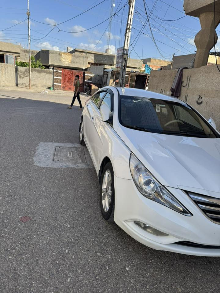 السلام عليكم سوناتا موديل 2013 خليجي العنوان صلاح الدين بلد السعر 140وبيه مجال بسيط رقمي ***********
