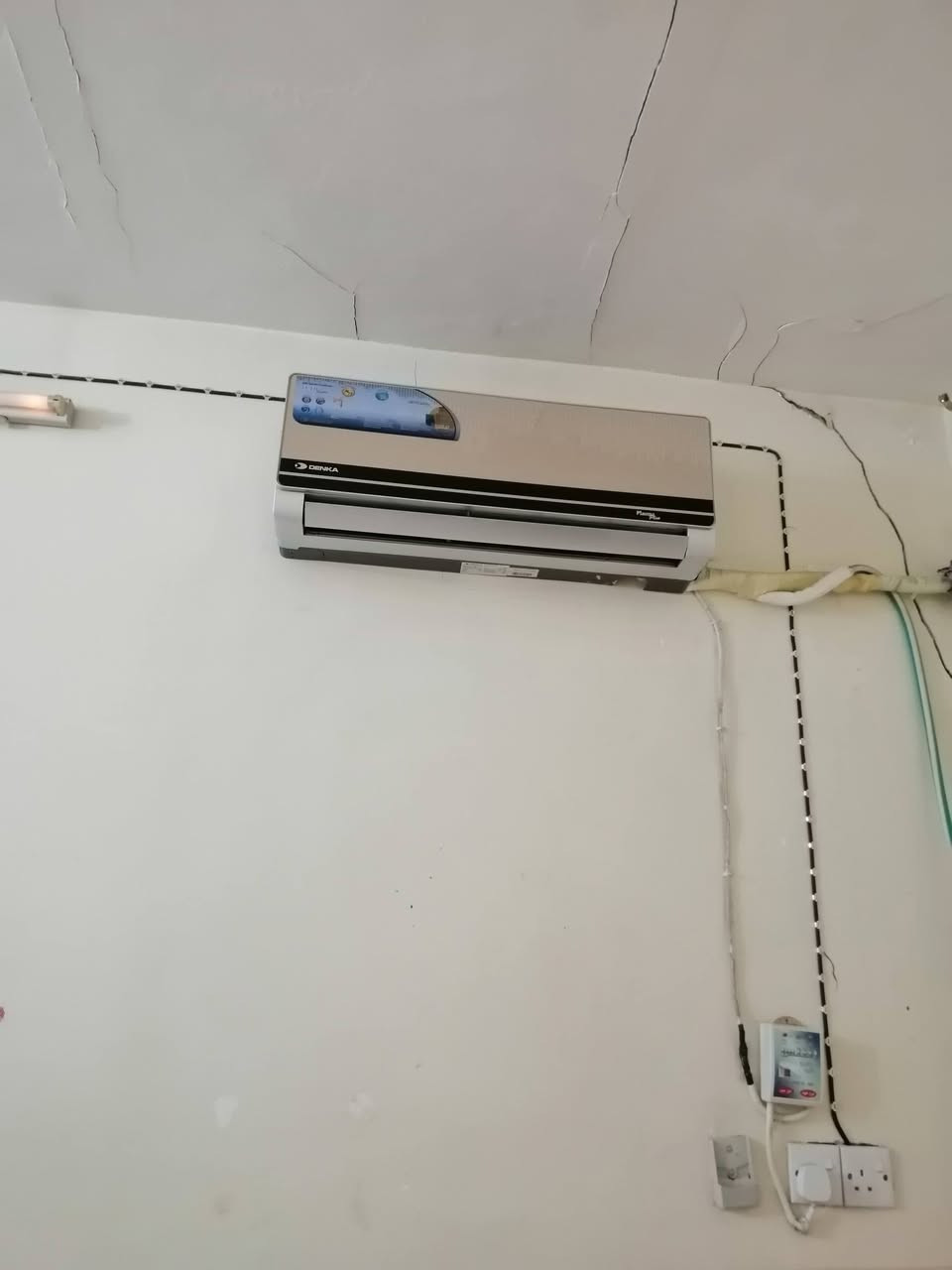 السلام عليكم سبلت للبيع طن واحد جديد شهرين مشتغل فقط وعلى الفحص السعر ١٧٥ وبي مجال بسيط لان جديييد للإستفسار الاتصال على الرقم ***********
