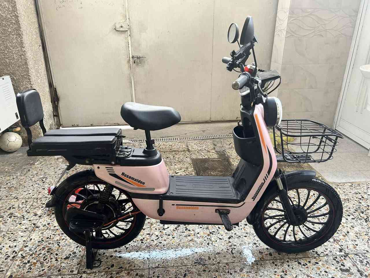 اخوان دراجه شحن بطاريات جدد مرتبه مكاني العبيدي حي 
الرئاسه سعر300 وبيه مجال حق الجية 
***********
