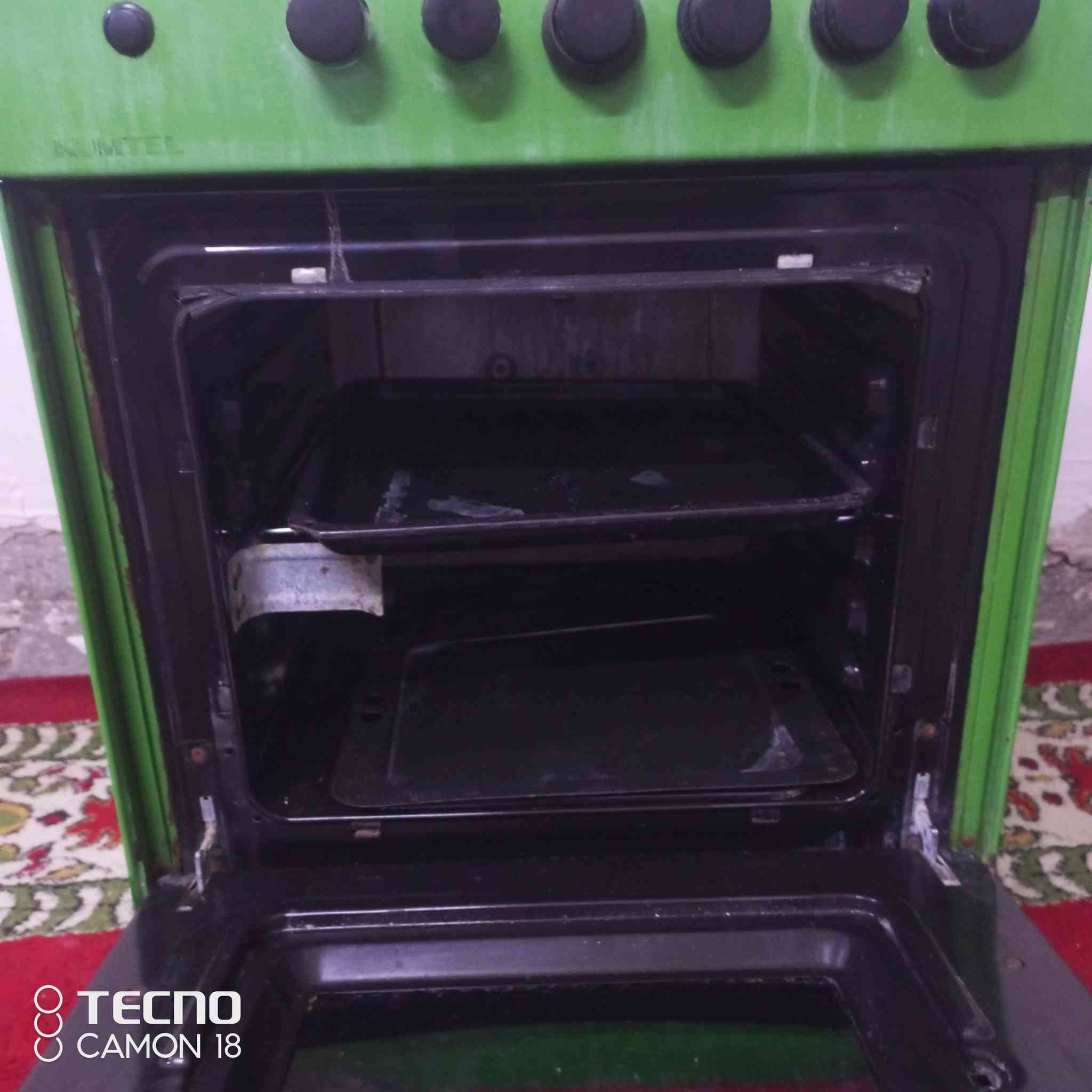 للبيع طباخ 4عيون فرن شغال نضيف جدا مكانه سبع البور سعر 60الف


**إذا كنت صاحب هذا الإعلان وتريد حذفه لأي سبب، رجاءا أرسل رسالة إلى الدعم الفني**