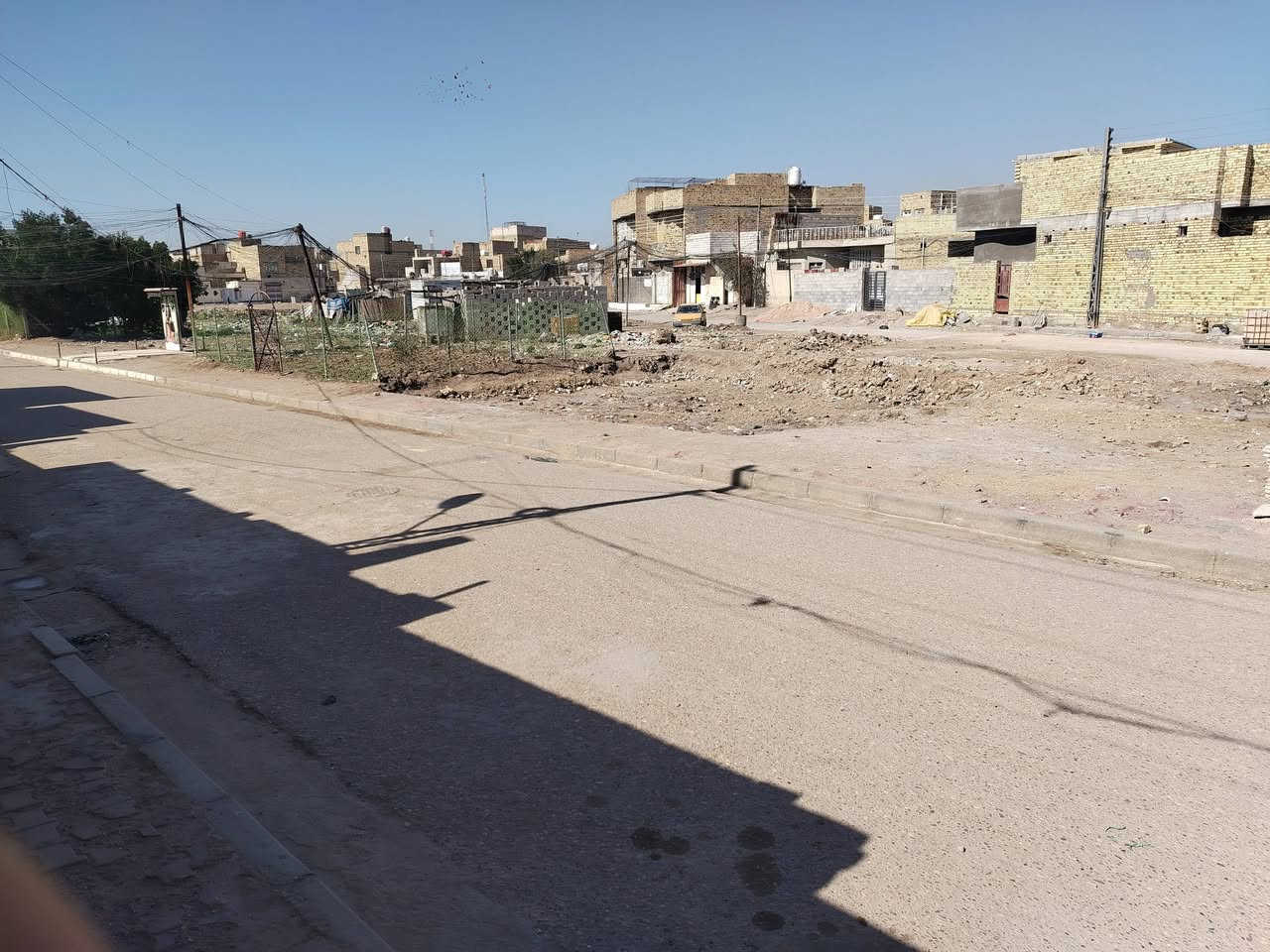 السلام عليكم دار للبيع في الماجدية منطقة سيد جميل المساحة ٢٠٠ متر طابو صرف يحتوي على ٣ غرف قريب على شارع ٢٠ مقابل ساحه تصير حديقة او مدرسة مستقبلاً
للإستفسار ***********

