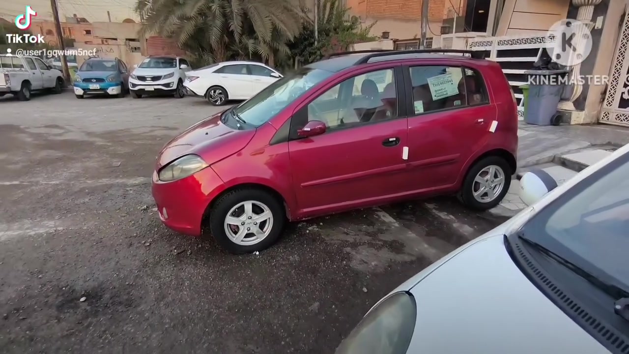 سلام عليكم 
اي وان موديل 2012.... رقم بغداد دولي شرط التحويل
العنوان .... بغداد ... حي الجهاد ......... الضباط 

رقم الهاتف ... ***********
                     ***********

