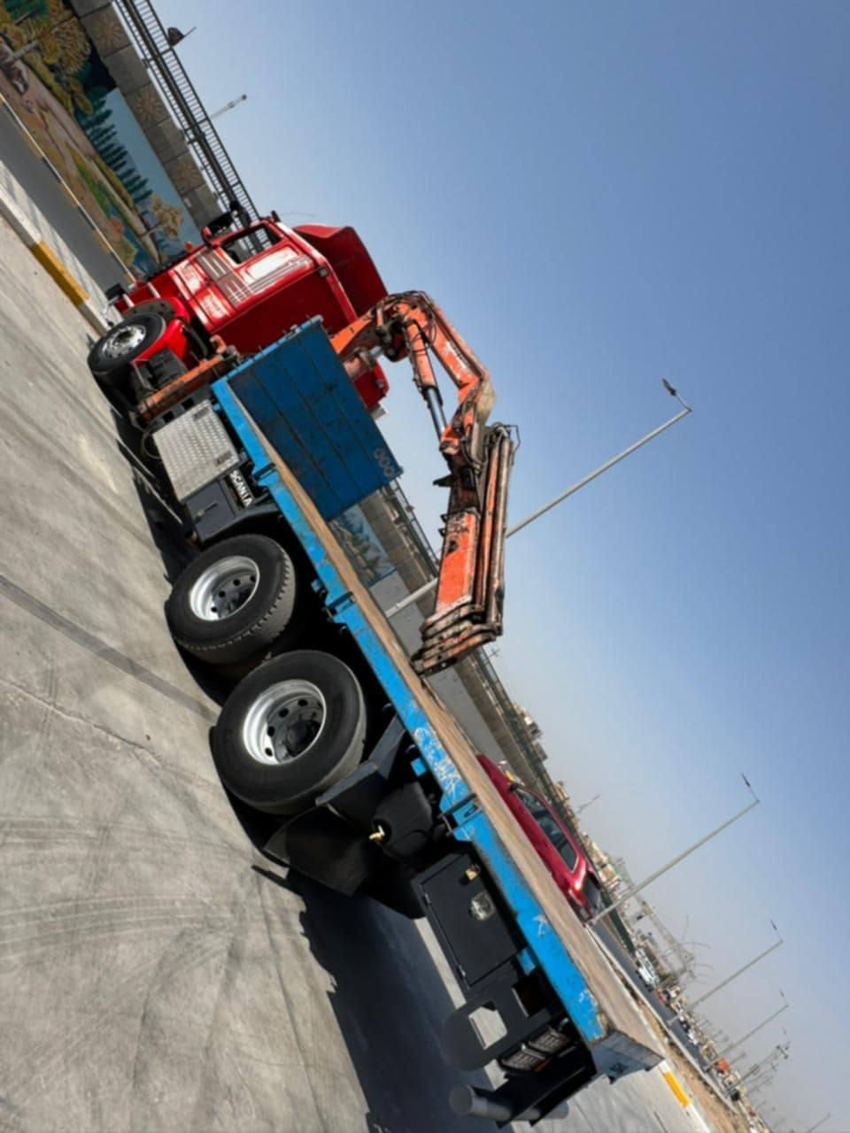 سلام عليكم كرين للبيع سكانيه 113
سرائيلي كرين 13طن 4سلايت هدوليك سياره جاهزه للعمل مكاني كوت مكلف بل نشر ***********
