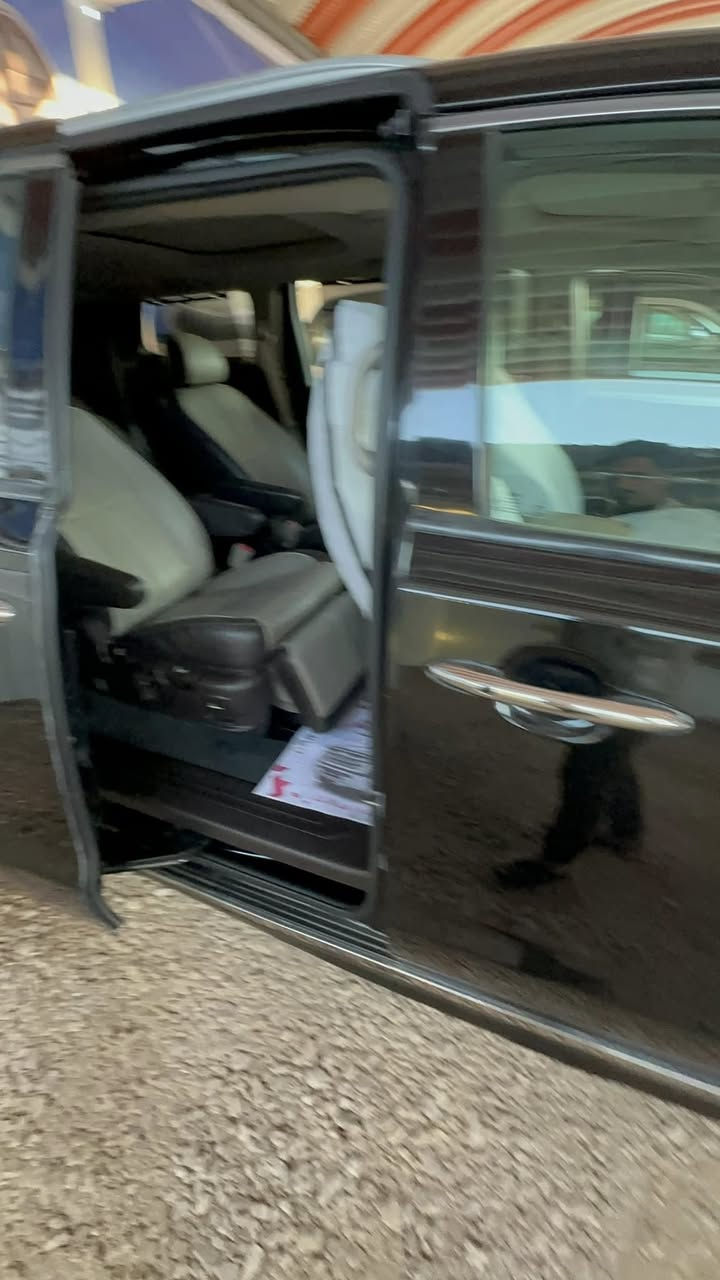 ‏رمضان مبارك عليكم
‏البيع كيا سيدونا 
موديل 2016
فول فول
سياره جديد 
رقم بغداد 
حادثه جملغ مامي وبند بدون دوخل 
سعر 175
اتصل ***********
