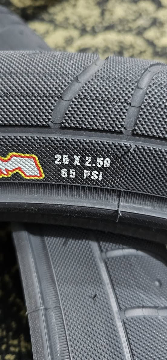 السلام عليكم.. تايرات نوع ماكسسز نقشة مسح جديدات بعدهن بغلاف الشركة حجم 26 للبيع سعر التك 25 الف واذا تاخذ زوج او اكثر اتساهل وياك بالسعر


**إذا كنت صاحب هذا الإعلان وتريد حذفه لأي سبب، رجاءا أرسل رسالة إلى الدعم الفني**