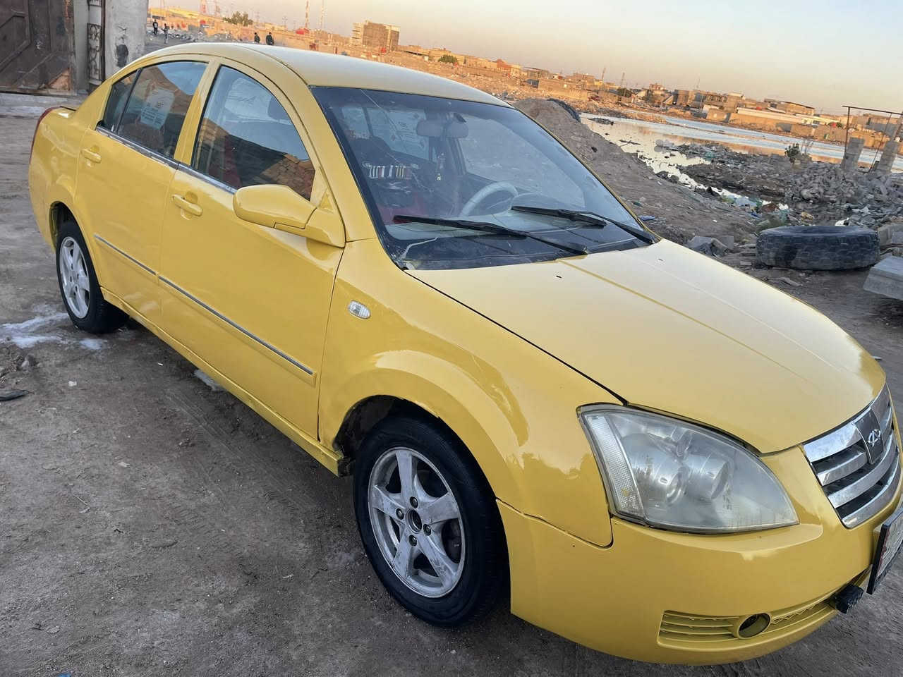 يالله للبيع شيري A5 كير ومحرك بيكاتشو توه شادهن حاويه تأخذ للفحص كبل مديل 2013 كهربائيات كلهن شغالات منضومه زنون السياره جاهزه شرط التحويل 
مكاني / القبله 
سعر /28  وبيهه مجال 
رقم / ***********
