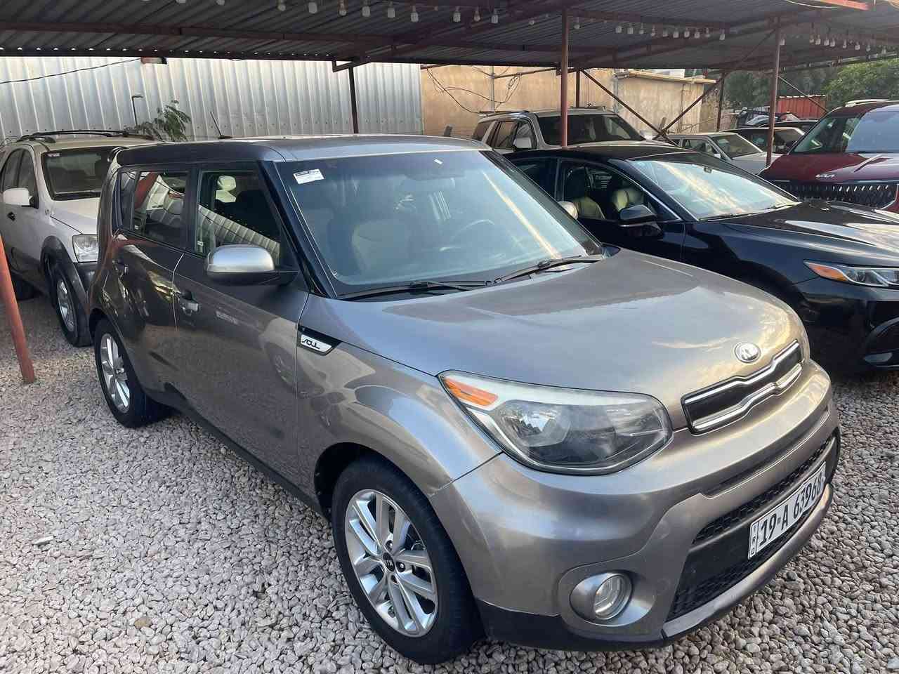 صول ٢٠١٩ رقم كربلاء
محرك2000
حادث بسيط جدا مرفق بالمنشور 
ويل كب 
كشافات 
تحكمات 
شاشه كأمره 
السعر 127$ 
رقم المبايل ***********
مالك سياره كربلاء
