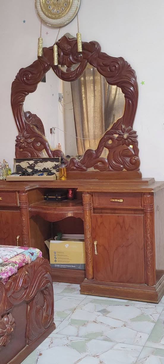 السلام عليكم
غرفه صاج نظيفه وضخمه للبيع سعرهه 900
للاستفسار الاتصال ***********
مكان بغداد سويب
