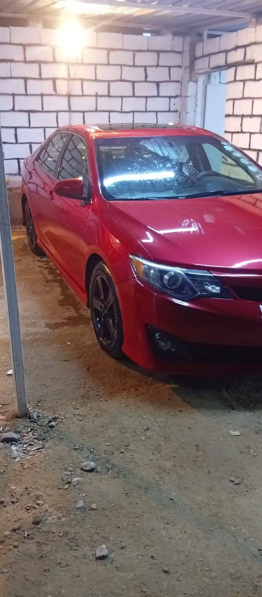 تيوتا كامري 2012 سيارة رقم شمالي ضرره چاملغ امامي فقط ومبدل ابلاد گير محرك خير من الله .
#السعر125 .مكان السيارة .الانبار .حديثة..            رقم صاحبه… ***********
