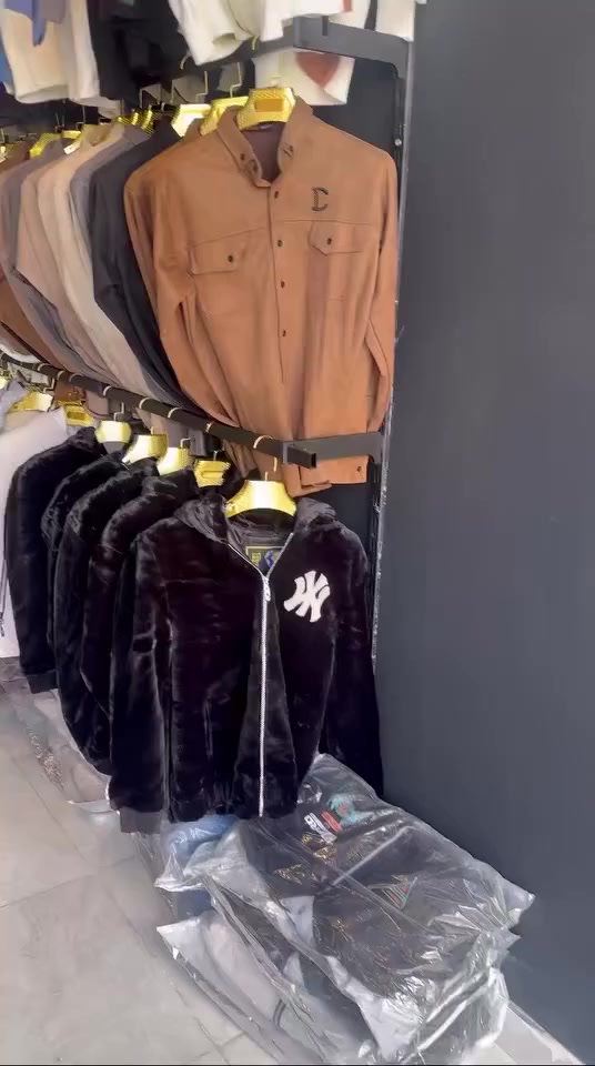 محل للبيع تريد بس بضاعه تريد المحل كامل عنوان حي مهندسين بيع مستعجل جوه سعر الجمله  ***********
