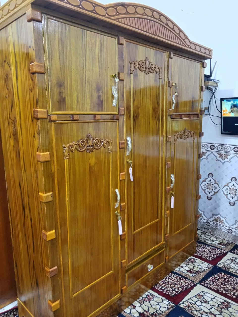 سلام عليكم غراض للبيع شراي اتصال ***********
