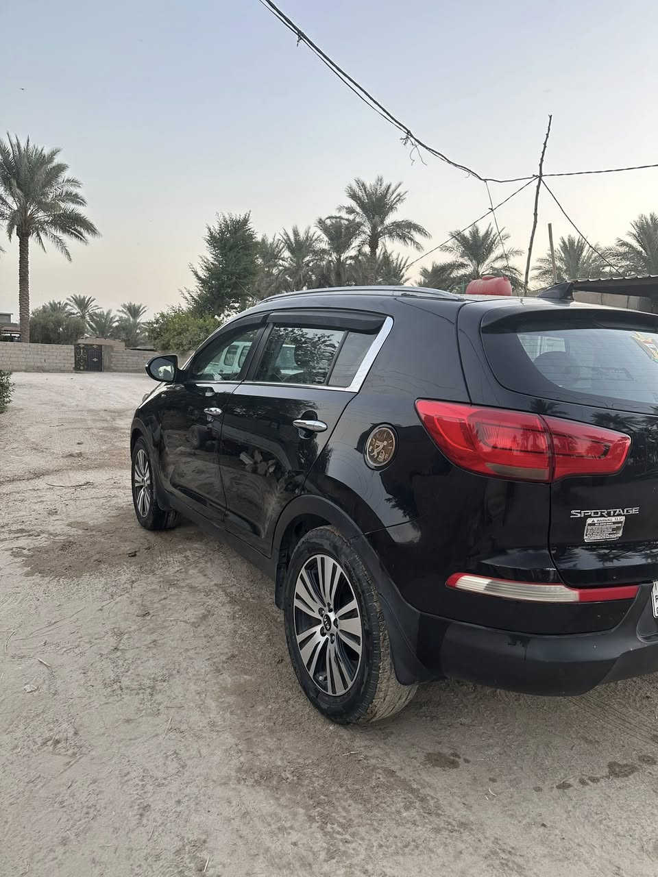 سلام عليكم سبورتج2014 vip
خليجي رقم بغداد مكفوله 
تبريد +تدفئه كشنات كهرباء بنورامه قطعتين تبريد قطعتين كامره خلفيه بصمه 
فور ويل 
محرك2400دوش المرغوب 
مرايات شفط هواي موصفات بيه بعد مكانه المحموديه رقم ***********
***********
*********** السعر 150 وبيه مجال
