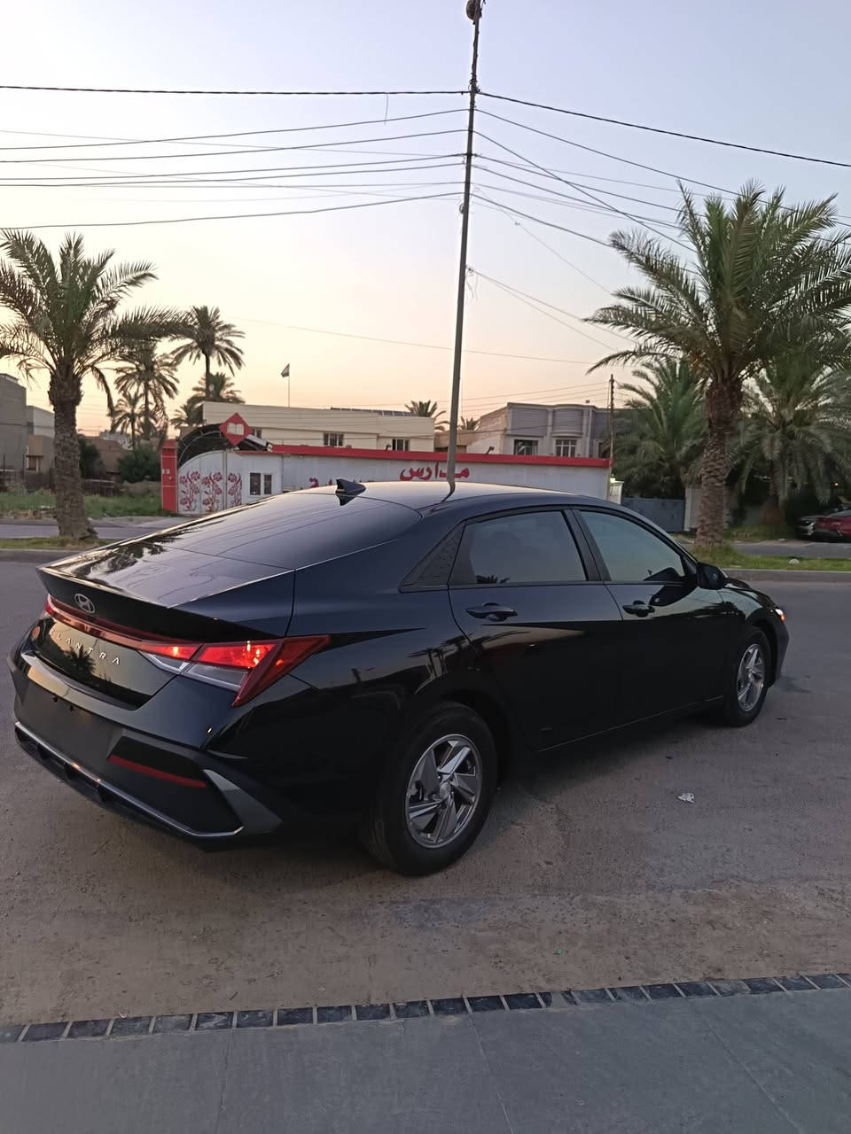 ياالله للبيع فقط
هونداي النترا 2024 se دخول جديد
بدون رقم اخت الزيرو ماشيه 1800 حقيقي
السعر 140 وبيها مجال للشراي 
حادثها دعاميه بدون دواخل ايرباك ستيرن 
شاشه ديجتال. كار بلي
تحكم ستيرن 4 جهات 
3 أنظمة قيادة
كير اوتو. سبورت. عادي 
محرك 2000 دوش المرغوب
سياره جديدة لوك واحلى من صور
مكان السيارة بغداد السيديه
***********
***********
