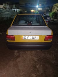 سلام عليكن سايبا موديل 11 عضم سياره بيه ضرب خفيفه دعاميه بلاستك والباب...