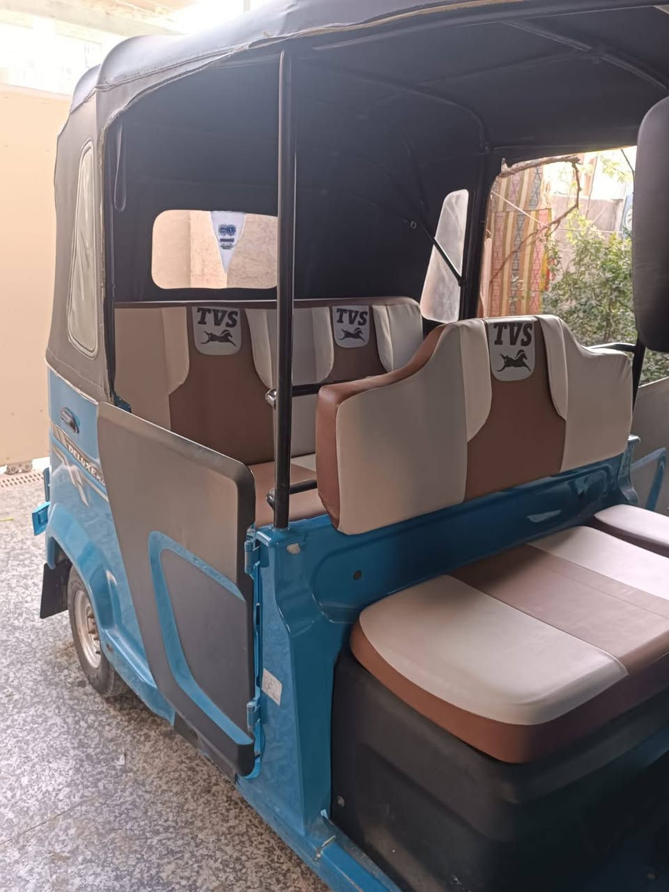 سلام عليكم تكتك موديل 21 رقم وسنويه وهزه جديده تكتك كفاله عامه من زلغ مكينه مال22شركه شدله جديده تكتك اي نقص مابيها عنوان بغداد البياع رقم هاتف *********** سعر 7500 وبيه مجال
