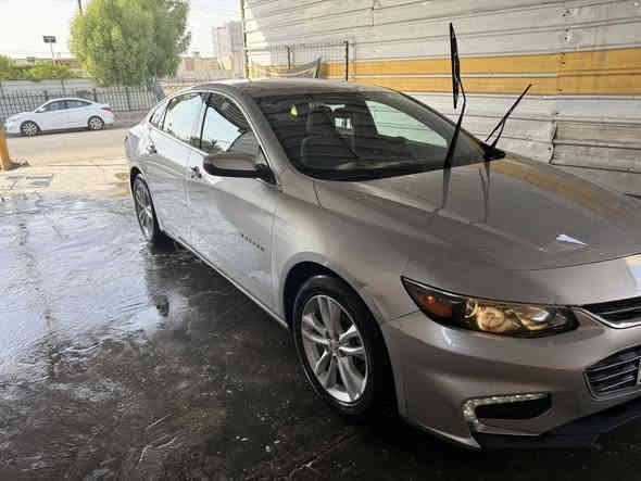 السلام عليكم 
ماليبو 2018 گلين تايتل 
مكينه 1500 تيربو 
مواصفات LT
بصمه ابواب وبصمه تشغيل 
فول مواصفات ماعدا الفتحه 
سياره نظيفه كلش 
السعر المطلوب 125 $
للاستفسار 
***********
