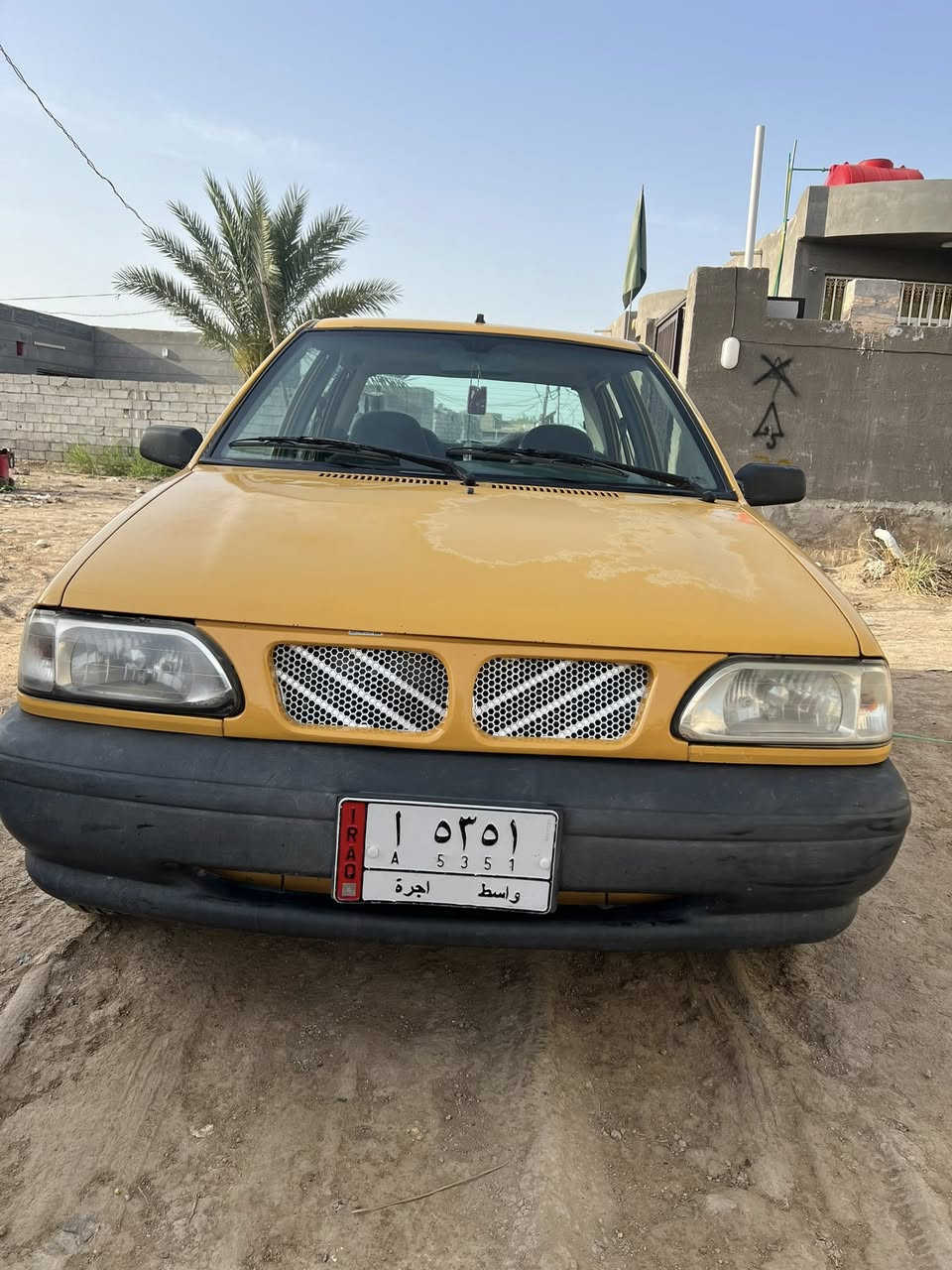 السلام عليكم
للبيع موديل 2015 
مكفوله من الضربه والصبغ والتبديل 
مكينه جديدة شديتها ما صار الها شهر
كير مكفول
تبريد فقط منقص غاز
بأسمي السياره
تريد وكاله تريد مداور حاضر
مكانها الديوانيه 
سعرها 37 وبيها مجال بسيط 
***********
