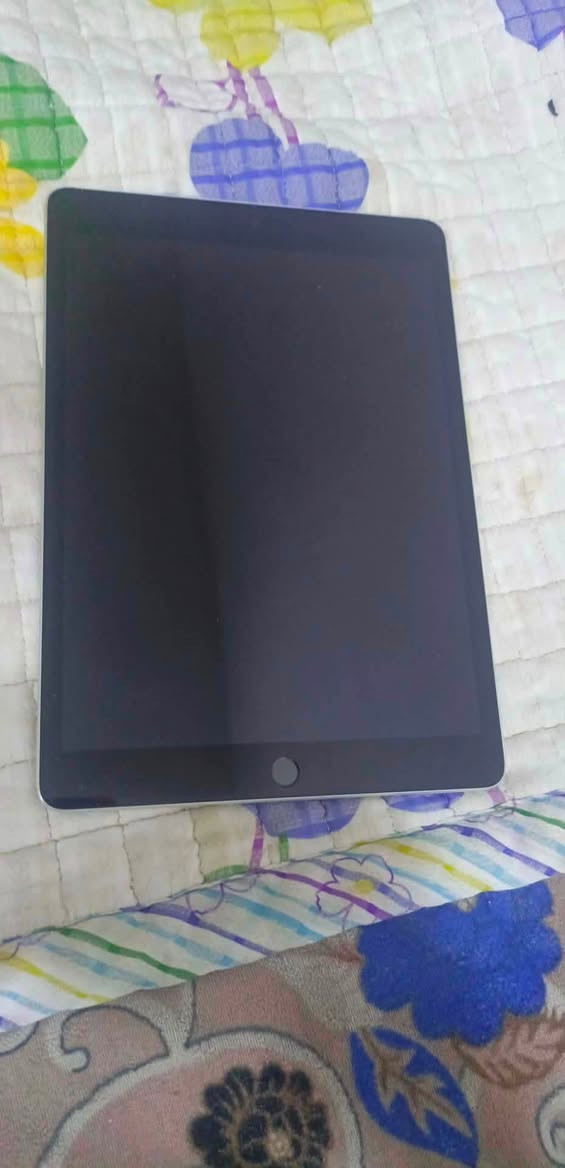 متاح ايباد 9نضيف كلشي مآبي سعر 350


**إذا كنت صاحب هذا الإعلان وتريد حذفه لأي سبب، رجاءا أرسل رسالة إلى الدعم الفني**