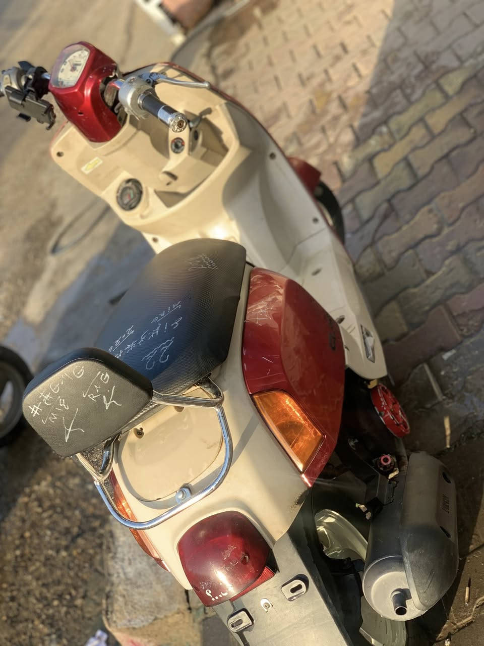 متاح دراجه بوليس اخت الرمبه جيب مصلح وشوفه نظيفه ما خاص على الرقم ‭
‭٠٧٧٣ ٨٥٣ ٦٨٨٩‬ مكاني هوره قرب جامع أبو الفضل (ع)
