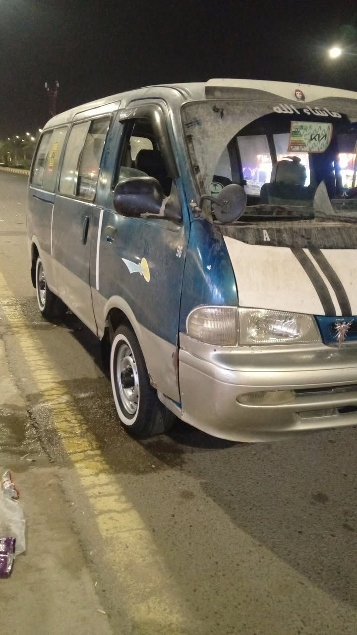 السلام عليكم للبيع بريجو موديل 96 سنوية لل 30 مشروع وطني كير ومحرك وتخم تاير باتري جديد خير من الله شواصي بس العبري مصلح والخلفي صواب العبري بيه كسر بصيط كهربائيات شغال السعر مال بيع 54/مجال بسيط الاتصال على الارقام ***********/***********/غير متواجد فيس اقرا المنشور زين وتصل رجاءا رجاءا الموشراي لا يتعبني وكلشي اكو بسوك حتي ب 15المكان فلوجة حي الشهداء

