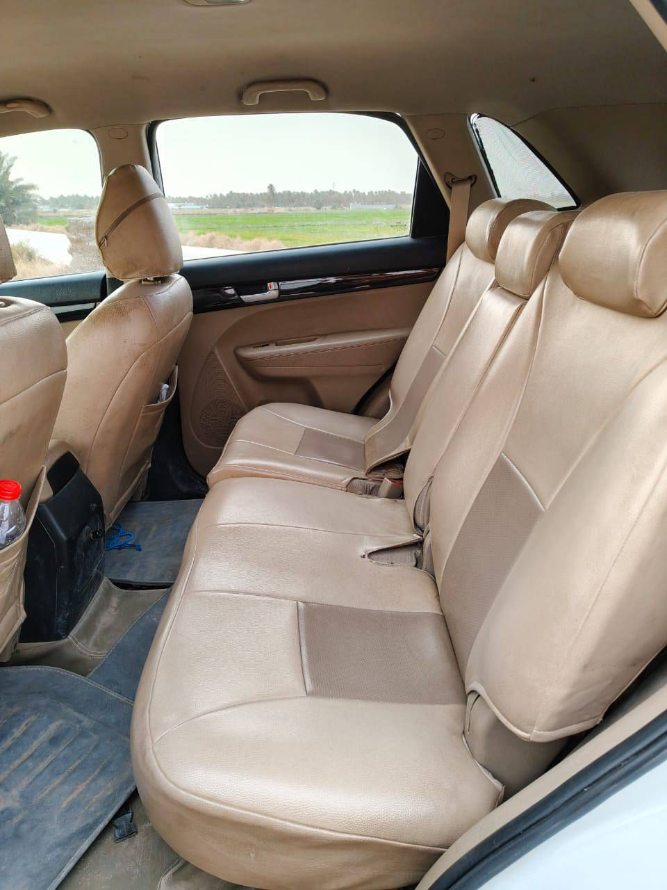 كيا سورنتو 2013 للبيع
مكفولة كفاله عامه
بصمه
7راكب
محرك 2400
السعر 163
العنوان نجف/مشخاب
رقم الهاتف***********
