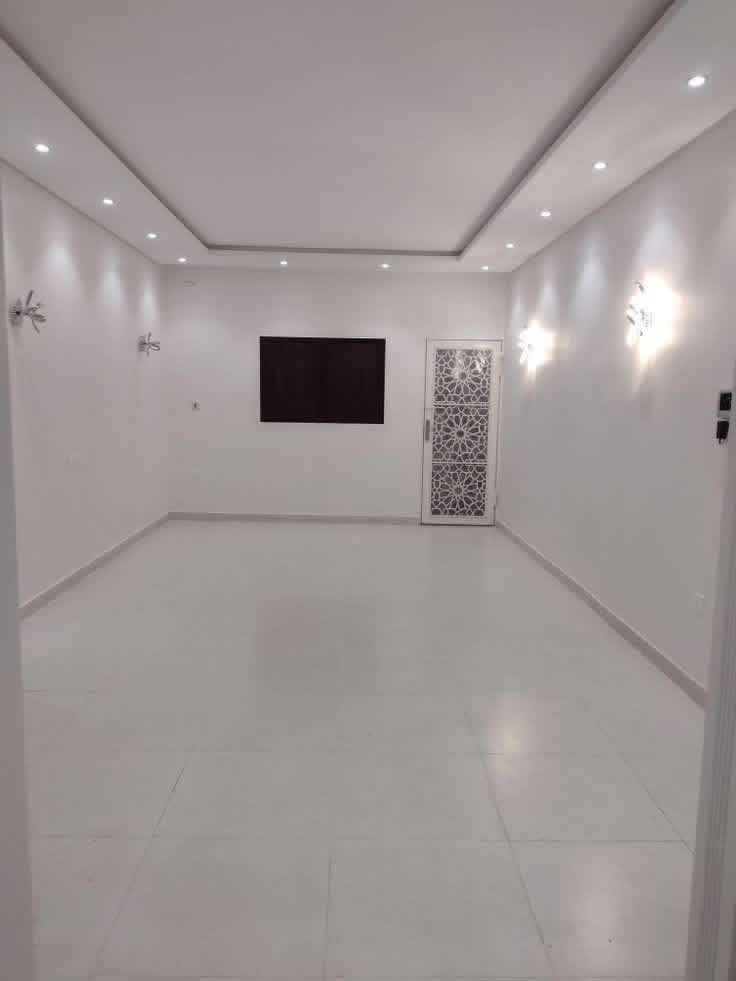 صبغ منازل وواجهات باحتراف
نقدّم لك أفضل أعمال الصبغ بجودة عالية ولمسة فنية مميزة ✨

🖌️ صبغ منازل – صبغ الحديد – واجهات خارجية
🧱 تنفيذ دقيق – ألوان ثابتة – شغل نظيف وسريع
ملاحضه العمل داخل كربلاء فقط ***********
