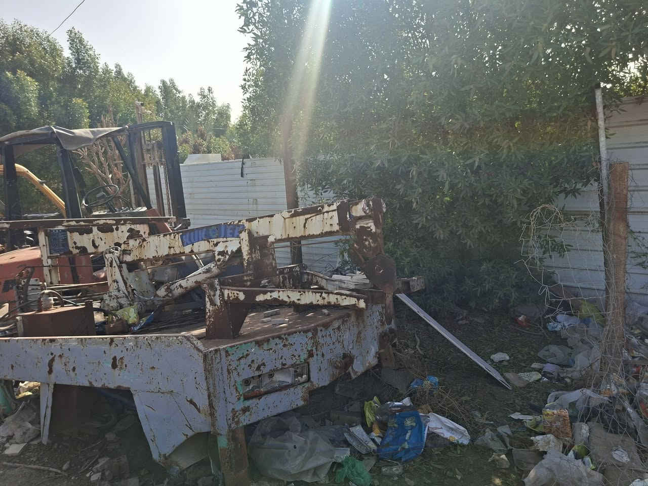 سلام عليكم كرين جمسي شغال سلايت  حبل السعر ١٧٠٠ مليون وسبعميه ***********
