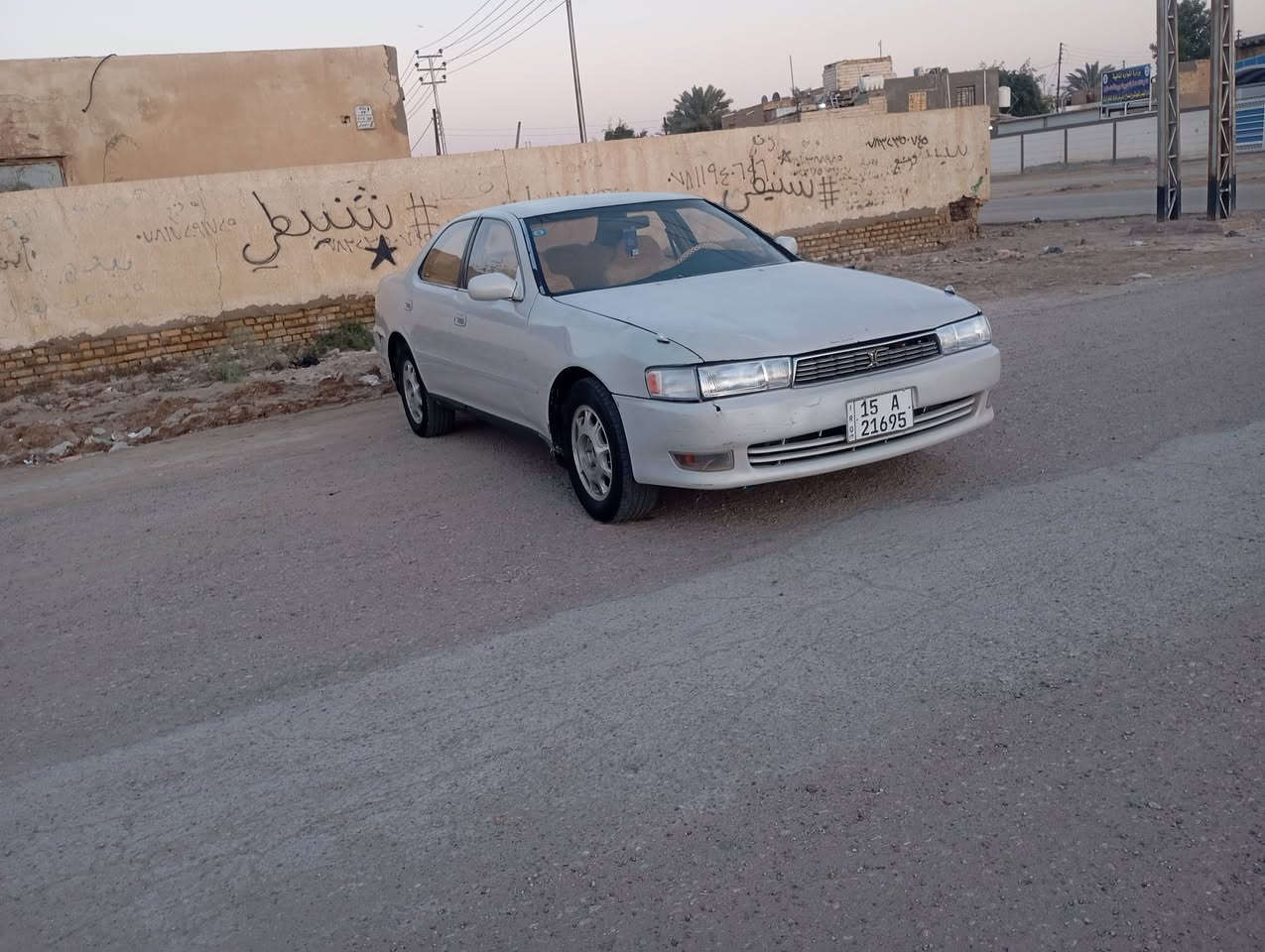 سلام عليكم خوان سياره كرسته البيع موديل 1993 ابسمي سنويه 31جديد هزه جديد مكينه وكير  ونجي جديد مكفولة كفله عامه من كاصه وكلبه اوضربه تخام تاير جديد صدر جديد سعر 45بيه مجال ***********0
